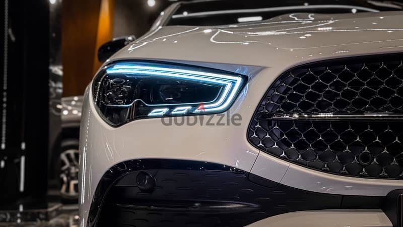 Mercedes-Benz CLA 200 2024 2