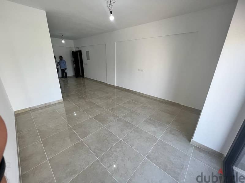 3 Bedrooms Apartment For Sale in Fifth Square El Marassem 3