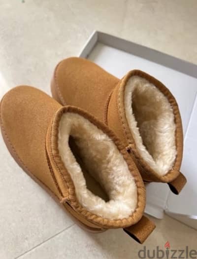 Uggs Boots - بووت حذاء شتوي