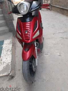 اسكوتر هاوجين 200cc