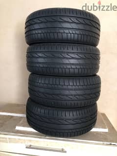 225/55R17 ٤  فرد كاوتش رن فلات كسر الزيرو مقاس