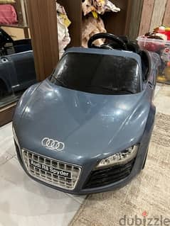 سياره اطفال Audi للبيع 0