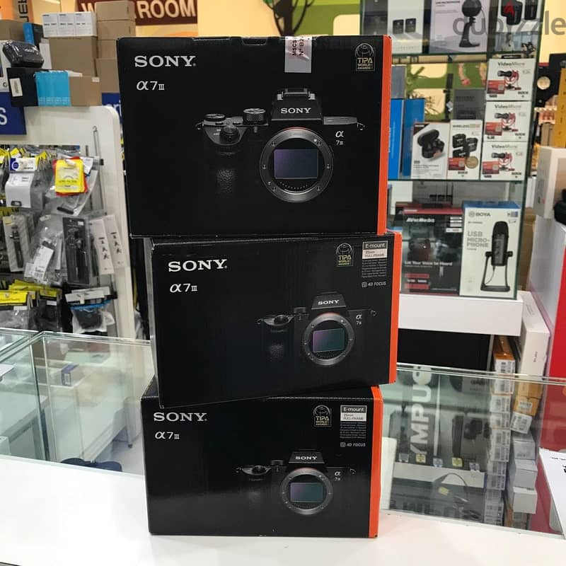 SONY A7III NEWSET SEALBOX + FREE SD CARD EXTREME PRO 64GB 2