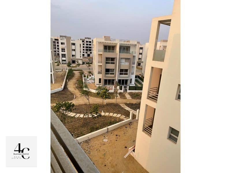 Duplex 227m 3 bedrooms for sale with instalments with open view on landscape in Hyde park Fifth settlements 1