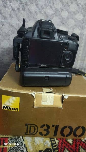 NIKON D3100 6