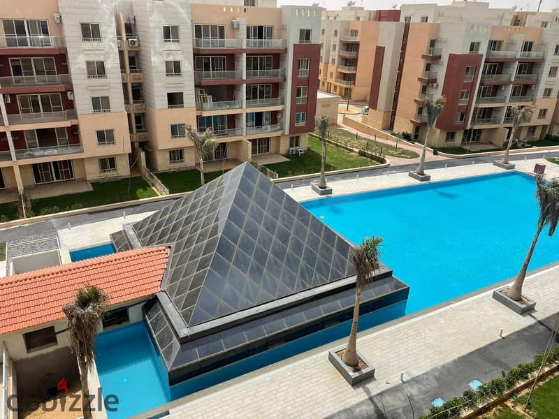 Penthouse with swimming pool, ultra super luxury finishing, with air conditioning, in Promenade Wadi Degla Compound 0