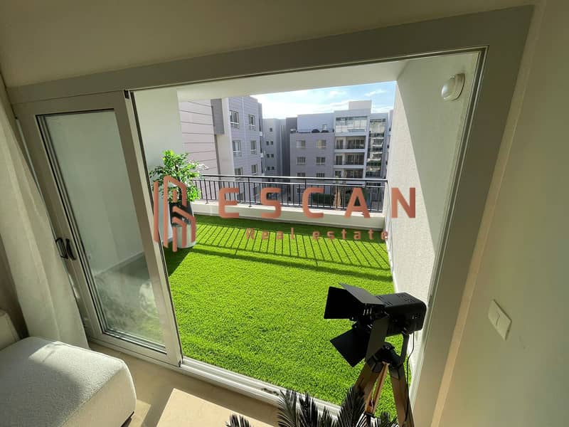 Furnished apartment for rent in Cairo Festival City, 220 m 1