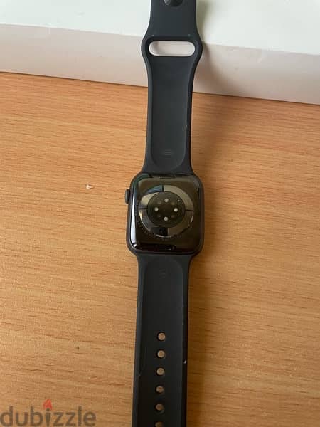 Apple watch series 6 44 mm ساعة ابل واتش سيريز ٦ ٤٤م 5