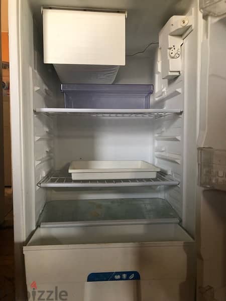 Goldi model no. G150 fridge 2