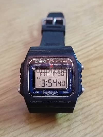 ساعة كاسيو Casio ياباني وارد انجلترا