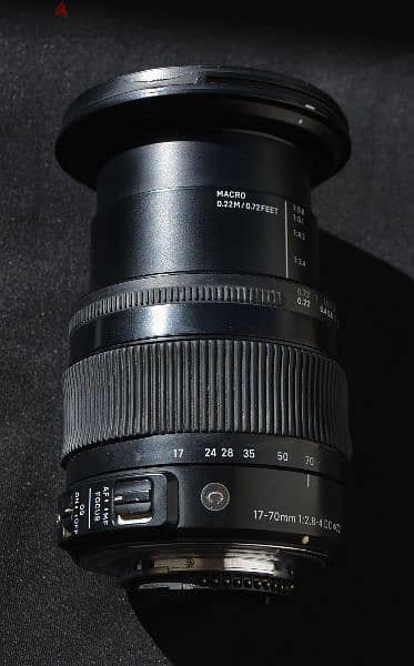 macro lens sigma 17-70 dc macro f-2.8-4 compatible with nikon