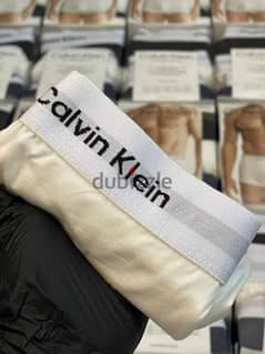 بوكسر  Calvin Klein  
3 الوان