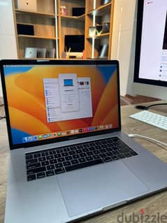 MACBOOK 15" 2018 0