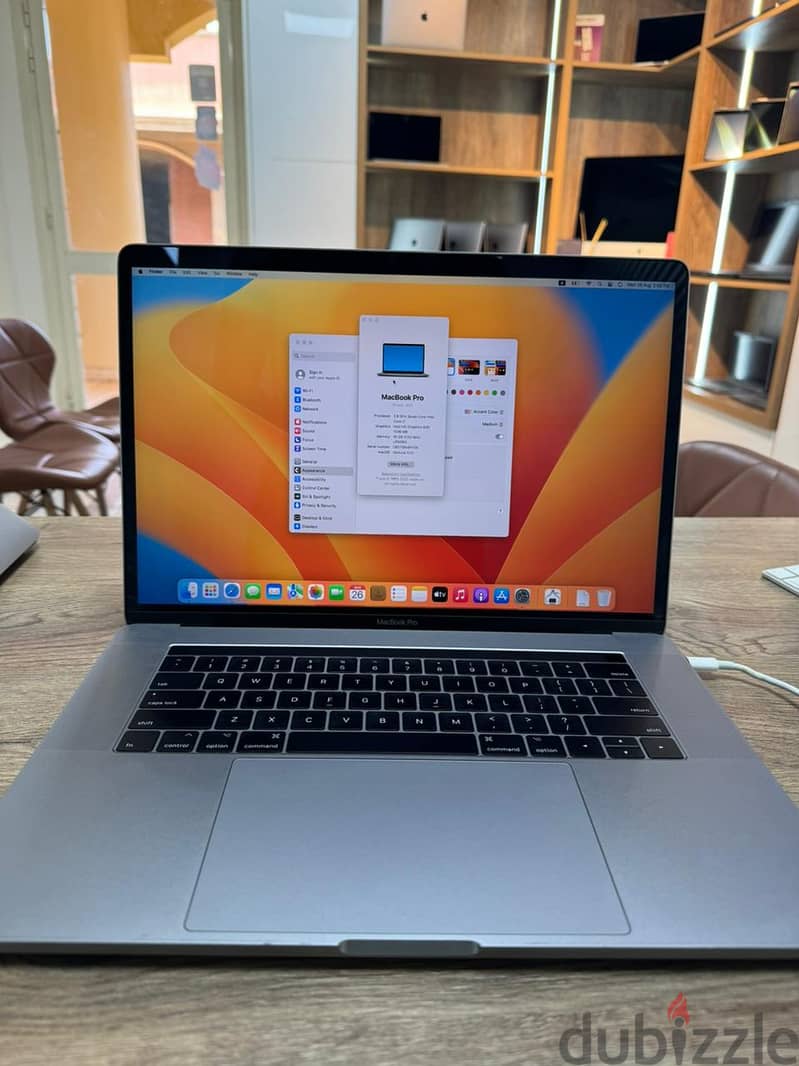 MACBOOK 15" 2018 2