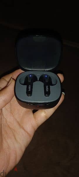 earbuds 2