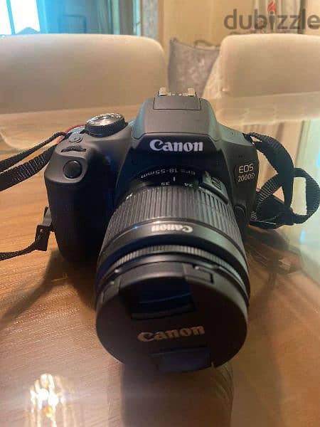 Canon Eos2000D 1