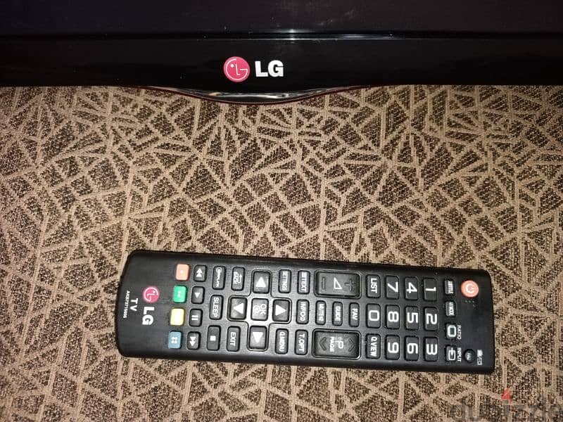 شاشه LG55LED بحاله فوق الممتازه استخدام فتره بسيطه 5