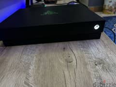 Xbox’s one x واحد تيار حاله كويسه جدااا بدون دراع