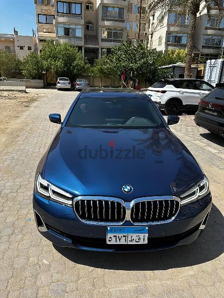 bmw 520 I Luxury 2