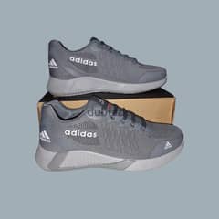 للبيع كوتشى اسكتشر اديداس جديد مقاس Coach skecher adidas 45-44