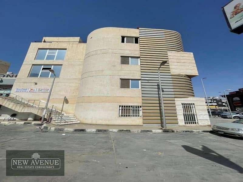 Fully finished Standalone building for Sale 700m in New Cairo 1