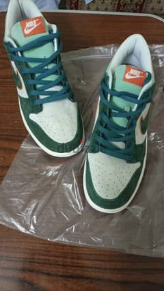 كوتشي نايك اس بي ميرور أورجينال Nike SB dunk low DD