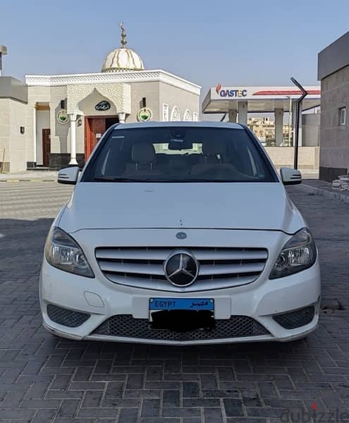 Mercedes-Benz B180 2014 5