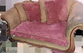 sofa for sell