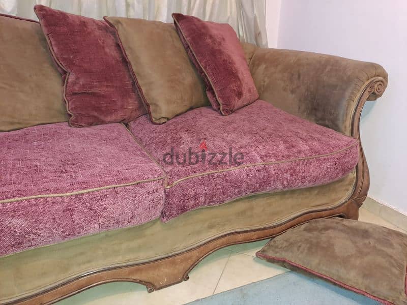 sofa for sell 1