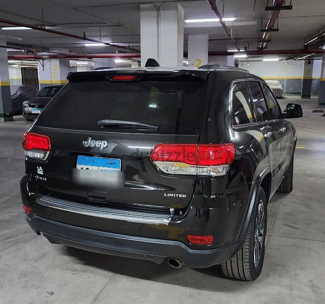 Jeep Grand Cherokee 2018 1