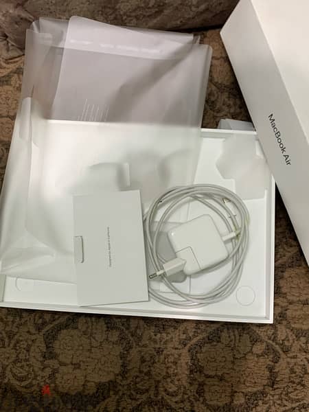 macbook apple air m1 - لاب ابل للبدل ب لاب جيمينج 2