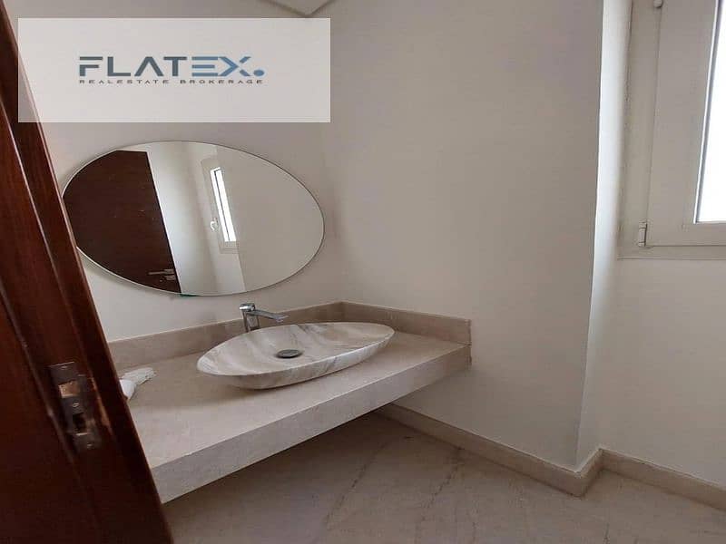 Distinctive fully furnished duplex with private pool for rent 21