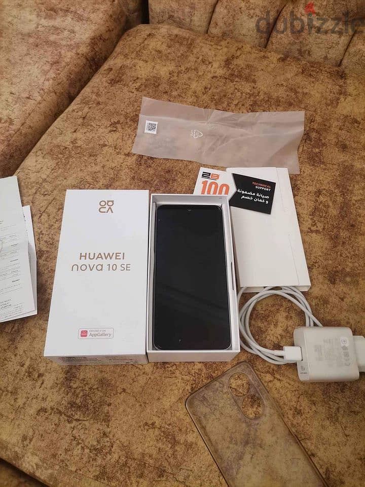 هواوى نوفا 10Se بحالة الزيرو بجميع مشتملاتة Huawei Nova 10 Se 1