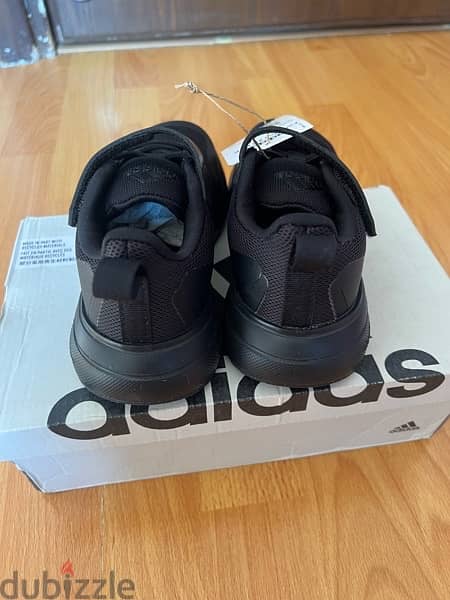 shoes adidas original  for boys 1