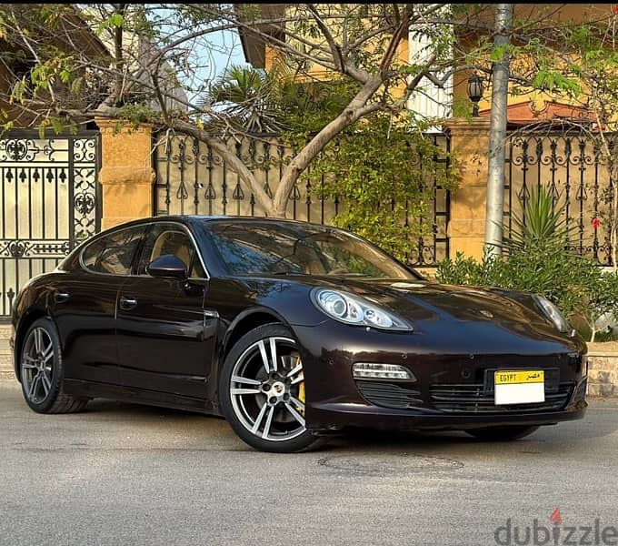 Porsche Panamera 2012 0