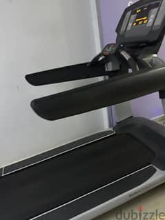 مشايةlife fitness 95t treadmill استعمال جيد