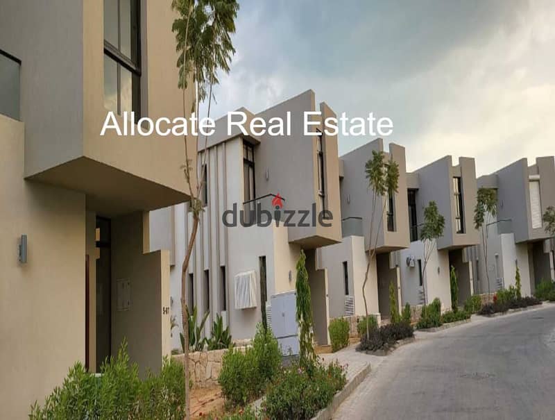 Townhouse second row lagoon for sale 146 SQM 1