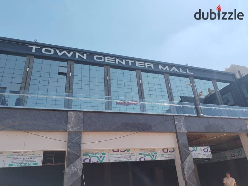 Take the opportunity and own in the largest mall in El Shorouk City and the most intensive mall on the face of the mall 2