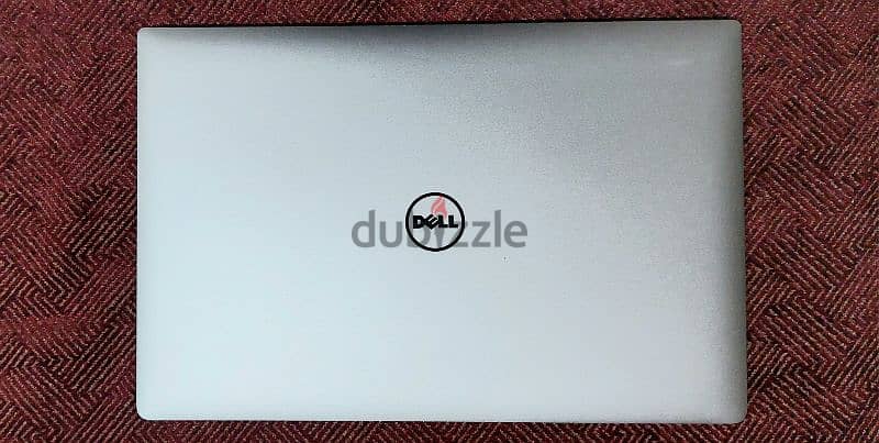 laptop Dell xps 15 9560 0