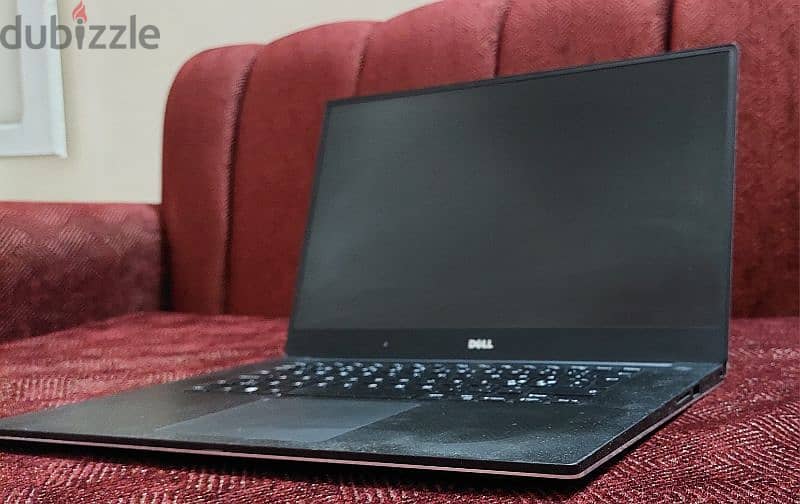 laptop Dell xps 15 9560 2