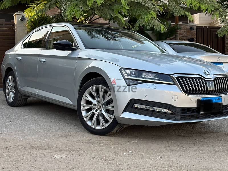 Skoda Superb 2021 3