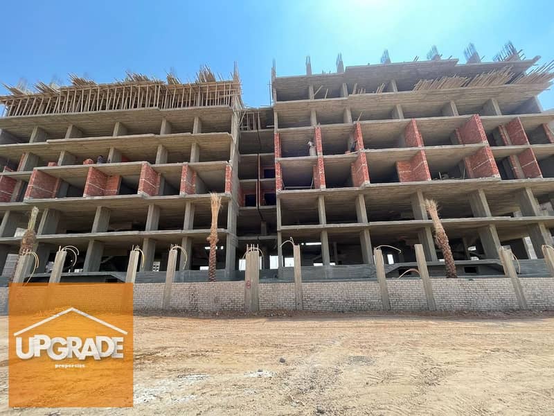 178 m apartment, hotel finishes, air conditioners, all apartments with hotel services, nearest receipt in R8, 75% construction, 10% advance, up to 8 y 5