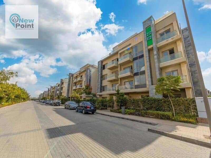 Receive a 123m2 two-bedroom apartment next to Palm Hills in the quietest area in New Cairo 4