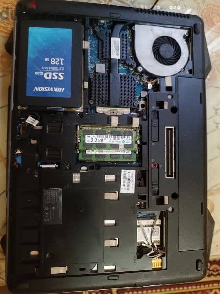 Laptop HP probook 640 g1 3