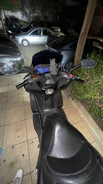 Scooter Kymco 350 Downtown - سكوتر كيمكو ٣٥٠ داون تاون 3