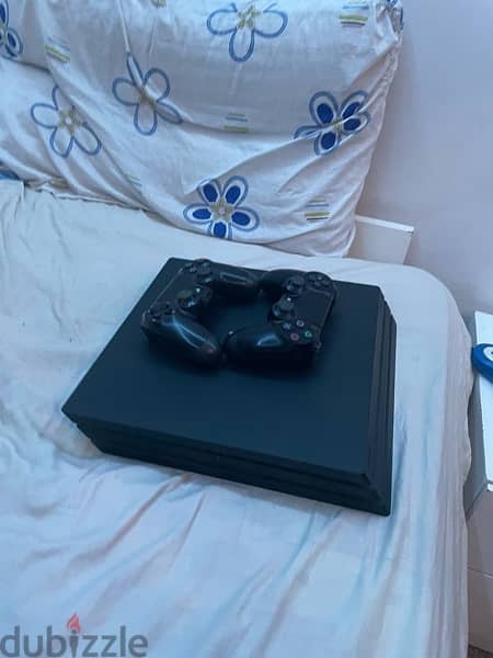 playstation 4 pro 3