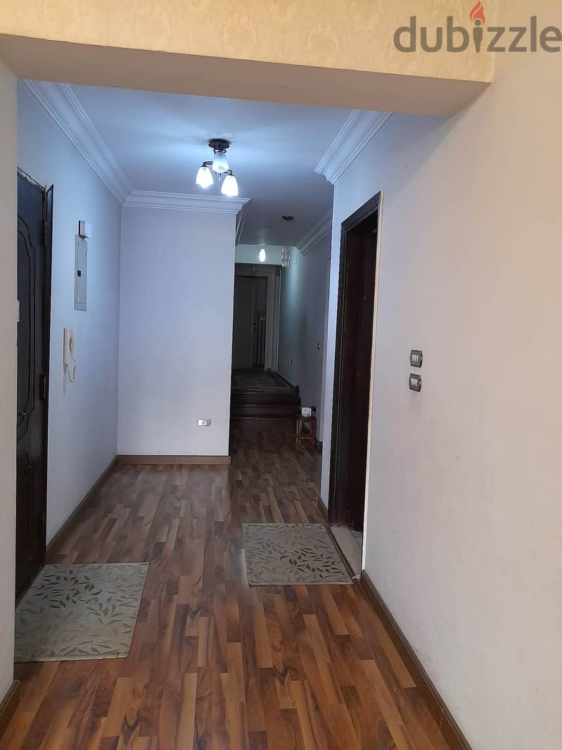 3 bedroom apartment in Mukattam 5