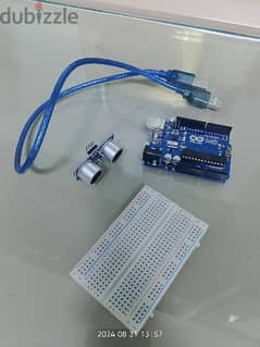 Arduino Uno + Ultrasonic Sensor + Breadboard