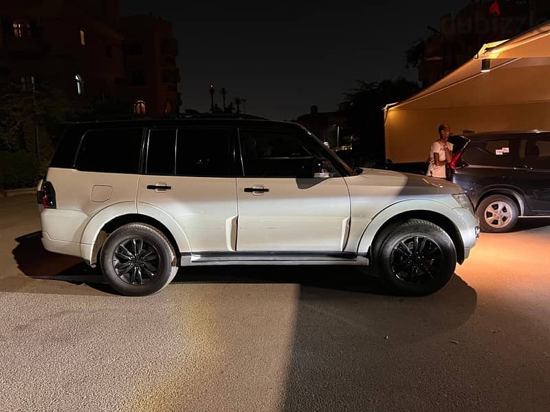 Mitsubishi Pajero 2016 2