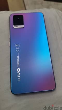 vivo v20 بحالة ممتازة جدا